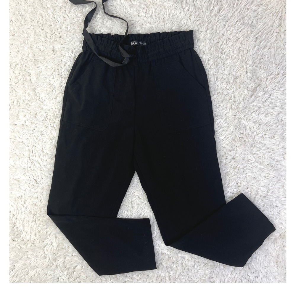 Zara Minimalist Cropped Pants‎ Officecore Paper Bag Waist Tie Black Casual XS